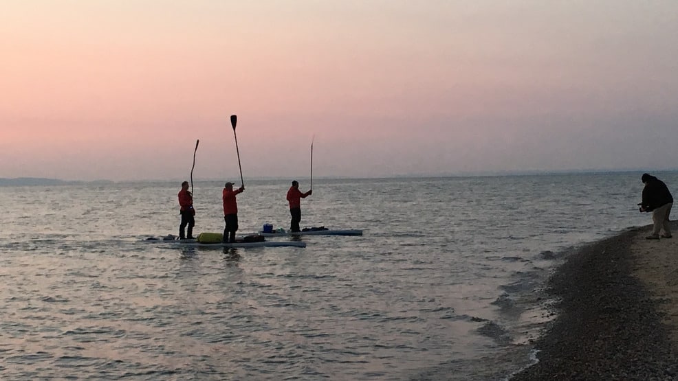 image lago Ontario en tablas de paddle surf amigos cruzaran lago ontario en tablas de paddle surf 1