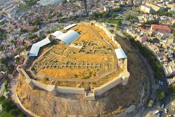 image castillo romano de Gaziantep castle of gaziantep