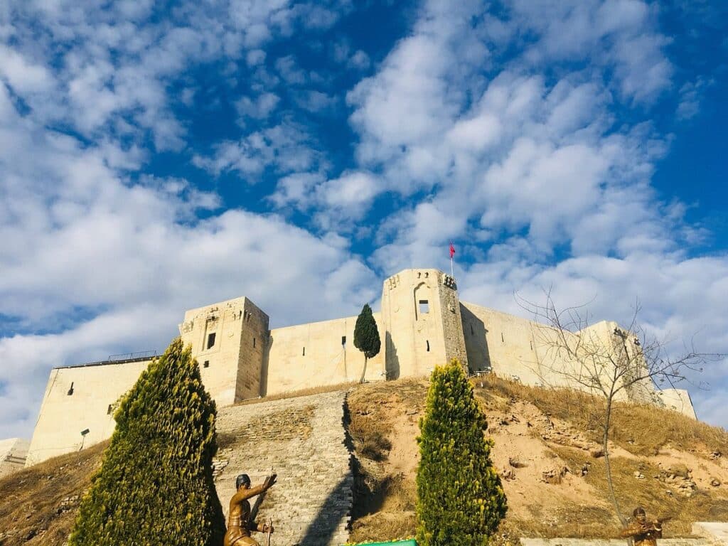 image castillo romano de Gaziantep gaziantep castle 2