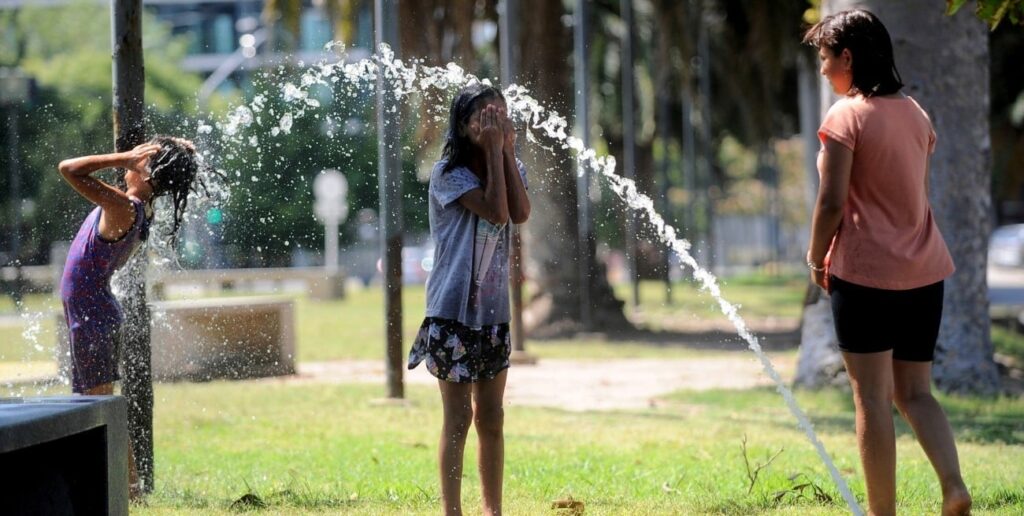 Buenos Aires alcanza la mayor ola de calor y supera temperaturas registradas desde 1906