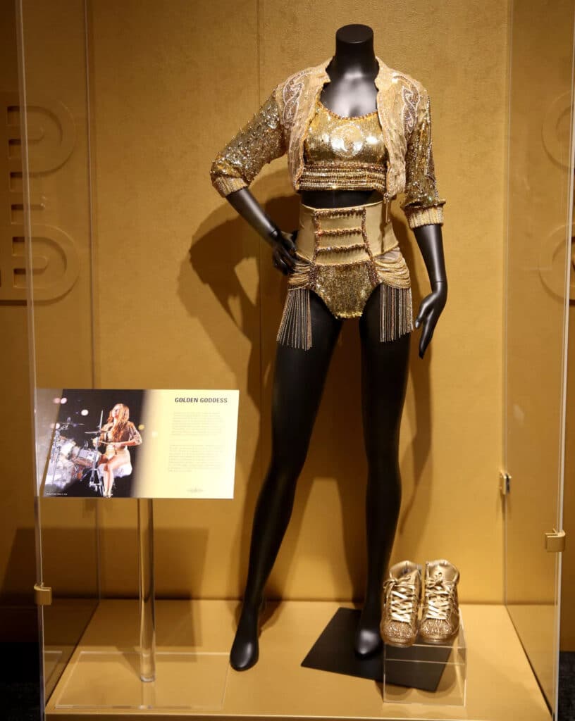 image Shakira shakira exposicion inmersiva museo grammy 1