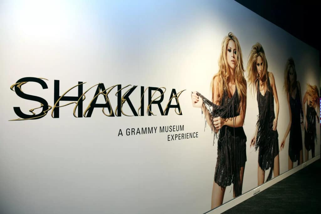 Shakira protagoniza una exposición inmersiva en el Museo de los Grammy en Los Ángeles