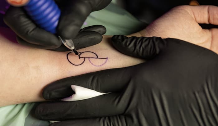 Alemania impulsa una campaña de tatuajes gratuitos para quienes se declaren donantes de órganos voluntarios