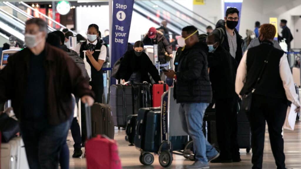 Estados Unidos dejará de exigir la vacunación contra el Covid-19 para el ingreso de turistas extranjeros al país