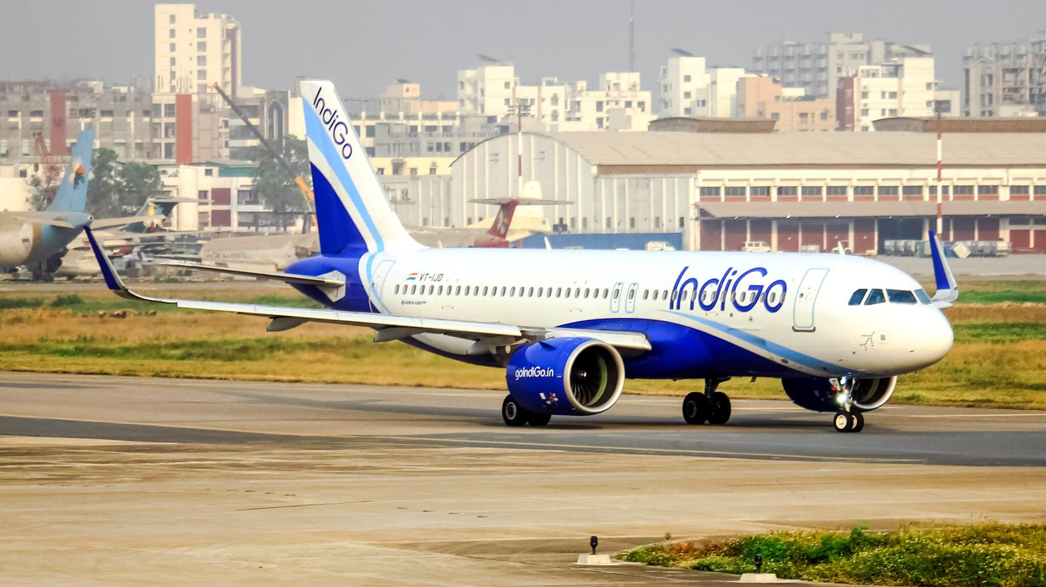 IndiGo_Airbus_A320neo-1