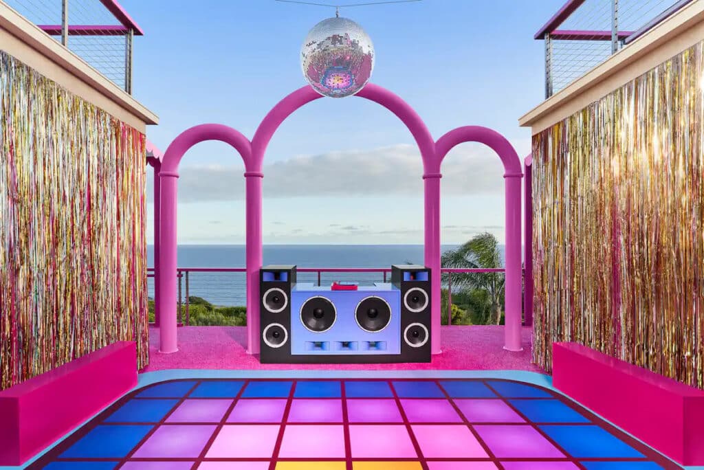 image Barbie casa barbie en malibu airbnb 11