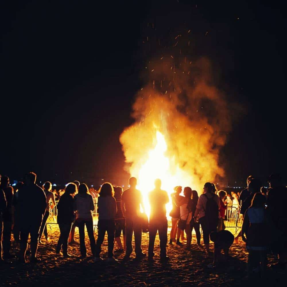 Llega la Noche de San Juan: 8 formas de celebrarlo sin importar la parte del mundo en la que te encuentres