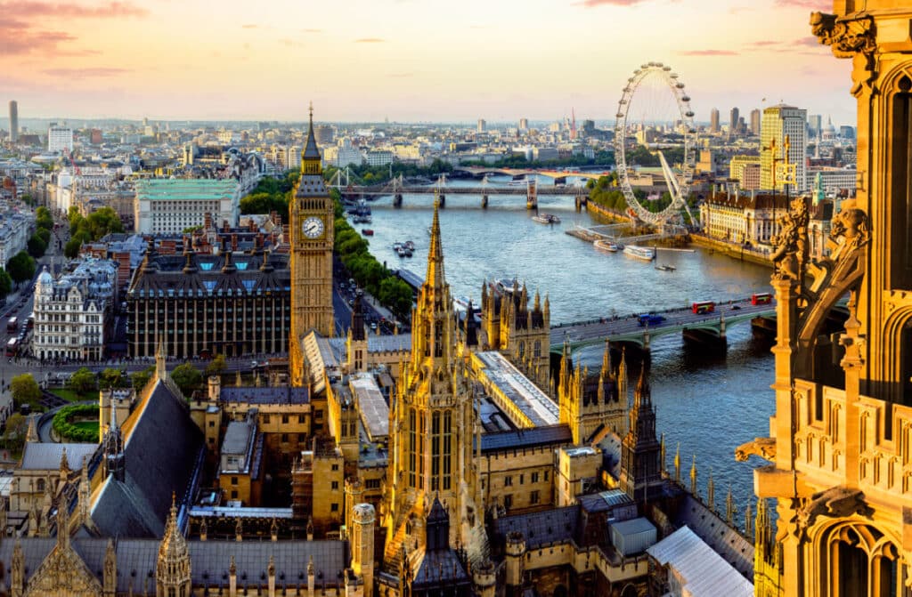 image mejores destinos de Europa para visitar en 2023 Londres european best destinations 11