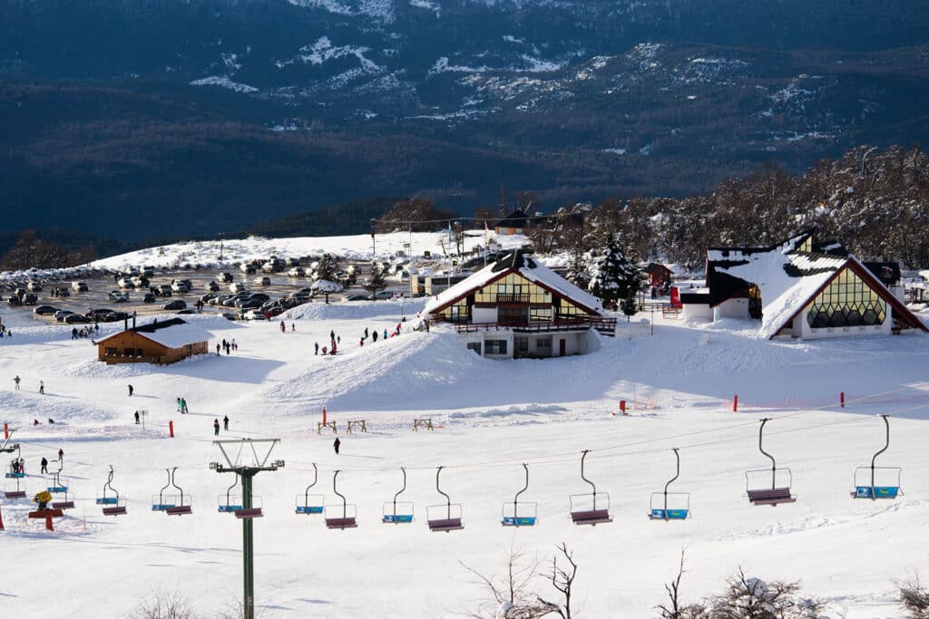 image centros de ski para visitar en vacaciones de invierno 2023 cerro chapelco 1