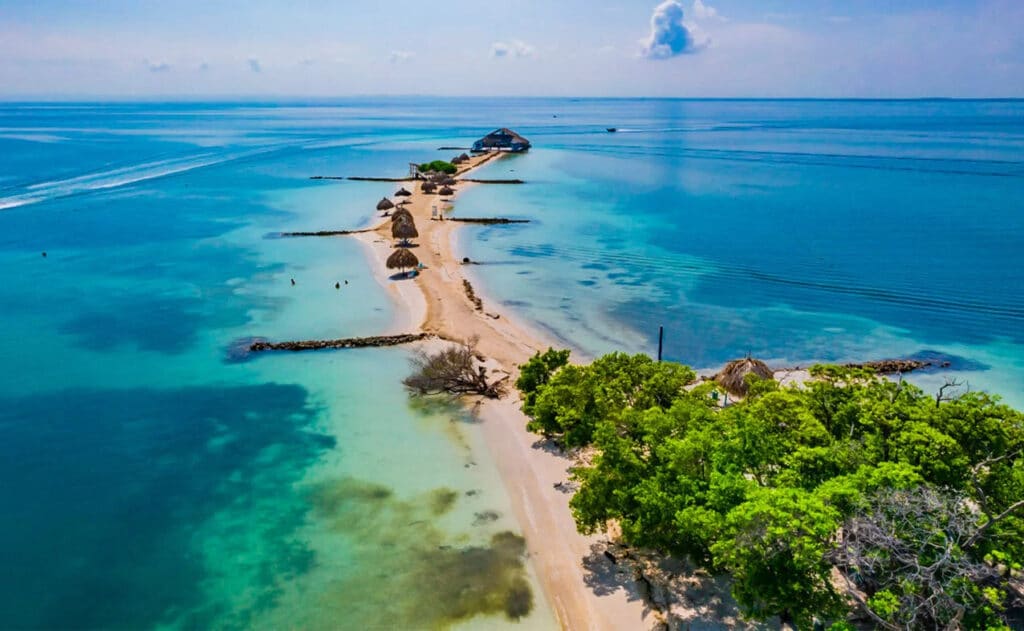 image Trekking en Santa Cruz como llegar al Golfo de Morrosquillo colombia 1