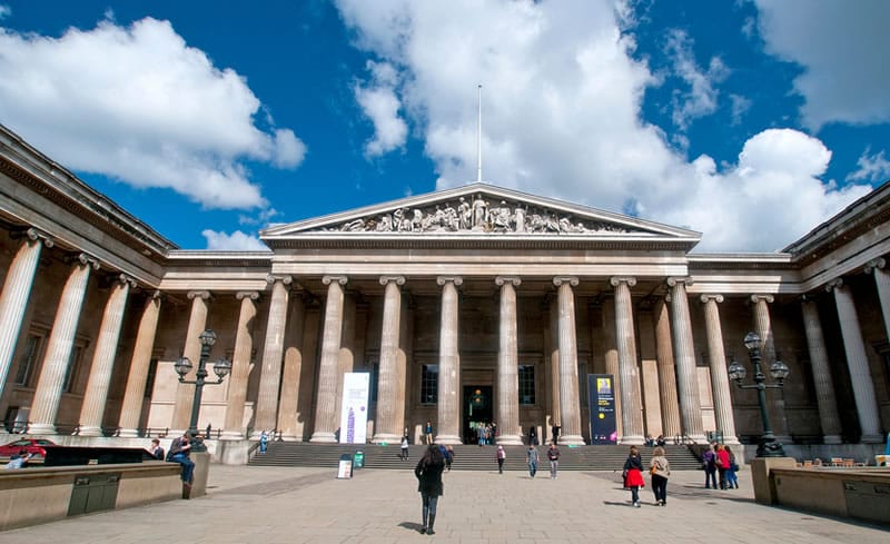 El Museo Británico de Londres permanecerá cerrado por un incidente que provocó el arresto a un hombre con cuchillo