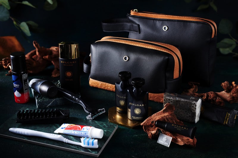 emirates-y-bulgari-kits-accesorios-viaje-1