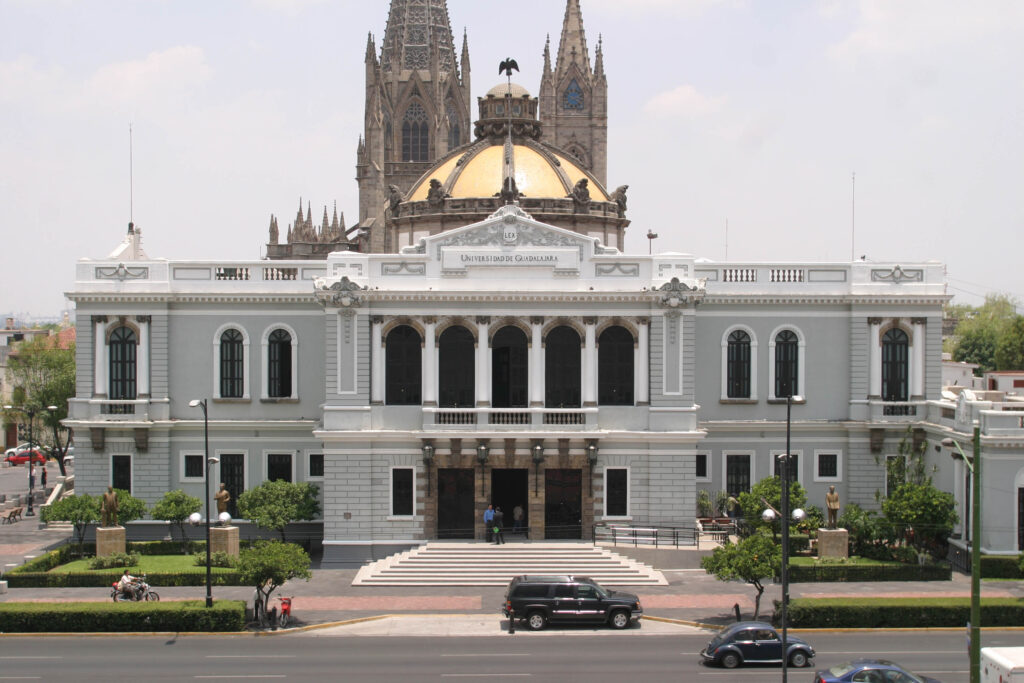 image Museo de las Artes en México musa tatuajes obra de arte