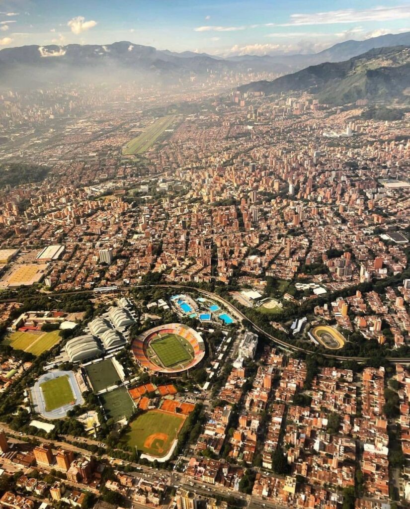 Qué hacer en Laureles y una razón por la que visitarlo: acaba de ser nombrado el barrio más cool del mundo en 2023.