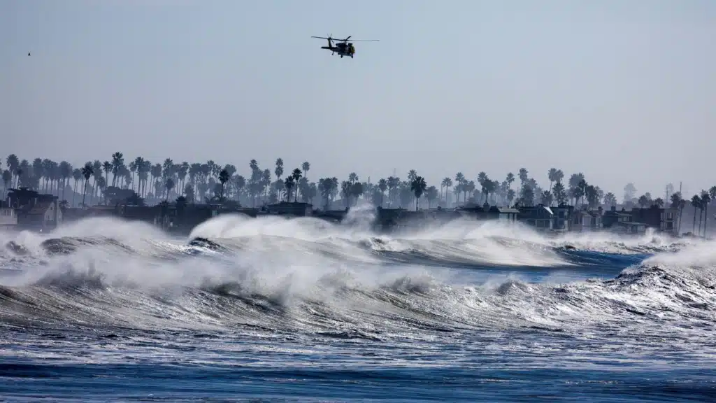 image 231229011632 07 california high surf 1228