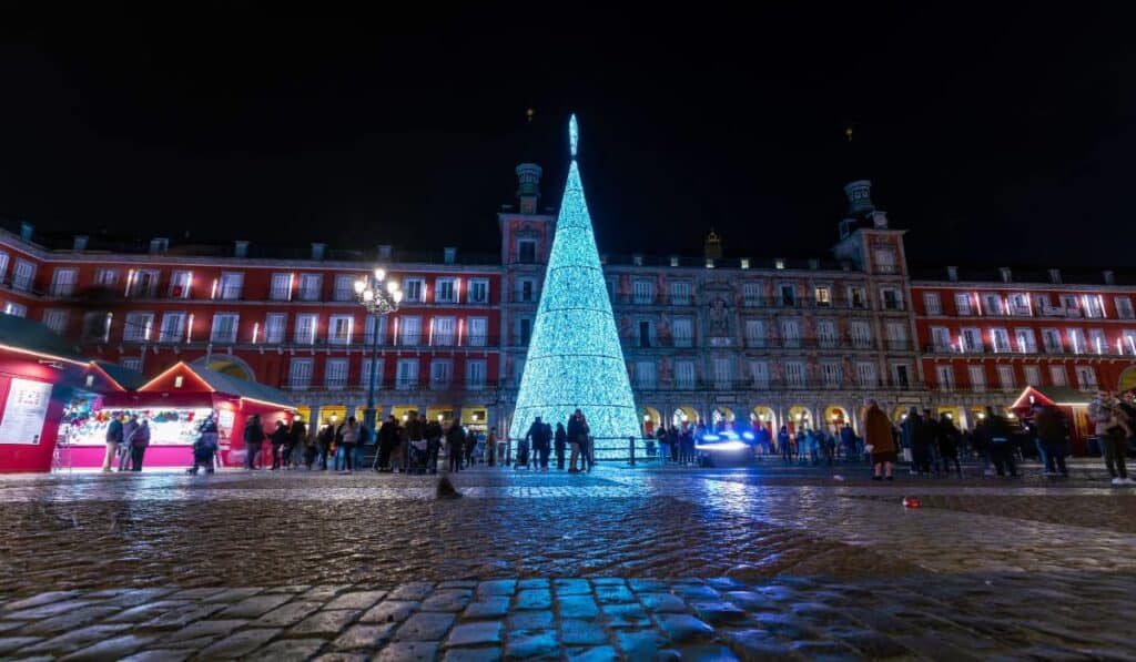 image Navidad y Año Nuevo 2024 Navidad Ano Nuevo 2024 en Madrid 2