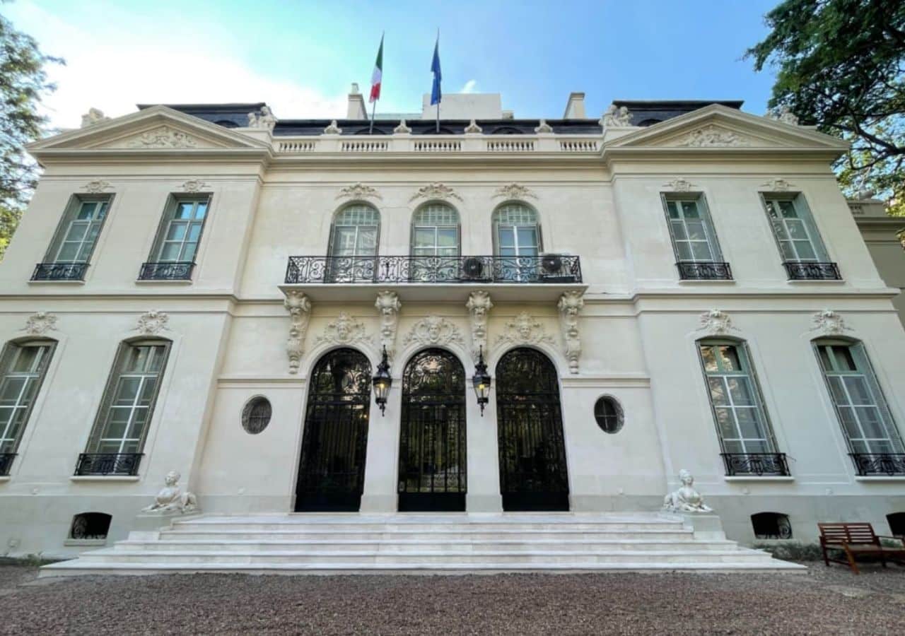 Impresionante antes y después la Embajada de Italia en Buenos Aires restauró el Palacio Alvear a 100 años de su construcción