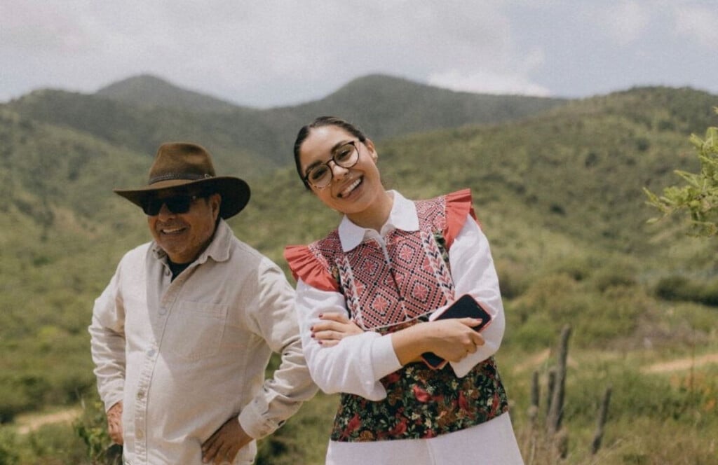 image casa de Diego Maradona mujeres industria mezcal tequila mexico 1