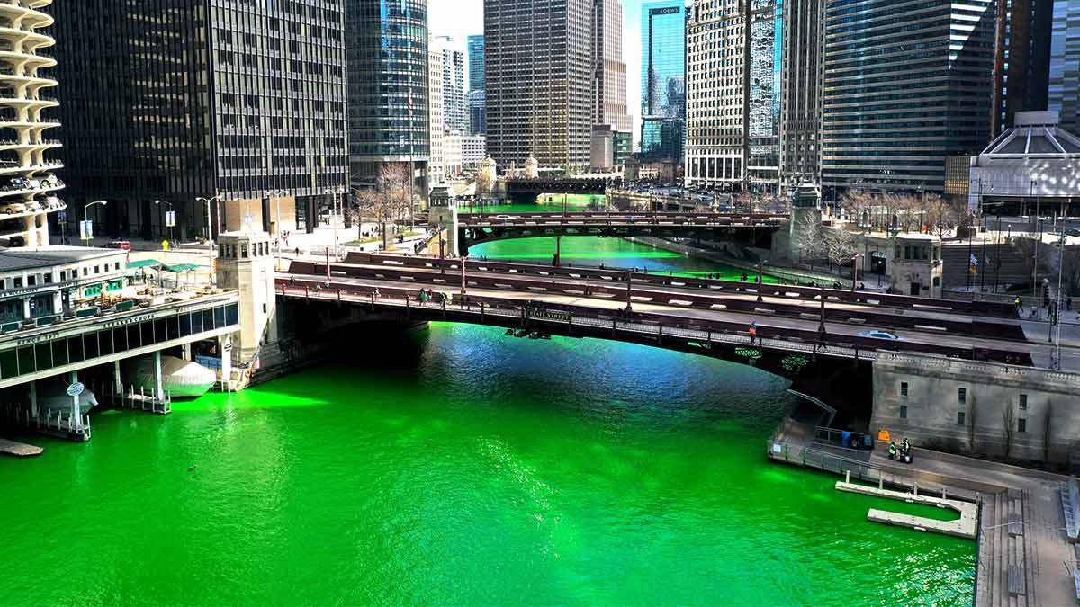 por-que-se-tine-de-verde-el-rio-de-chicago-112437