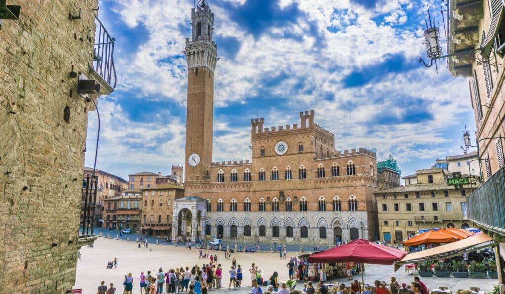 image mejores ciudades de Italia Las mejores ciudades de Italia para fanaticos del arte Siena 1