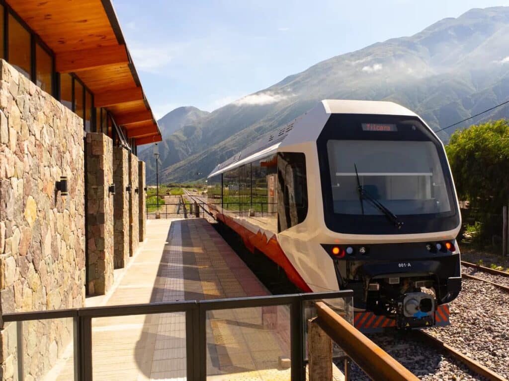 El Tren Solar de la Quebrada se pone en marcha: habilitan la venta de tickets para recorridos a partir del 17 de junio