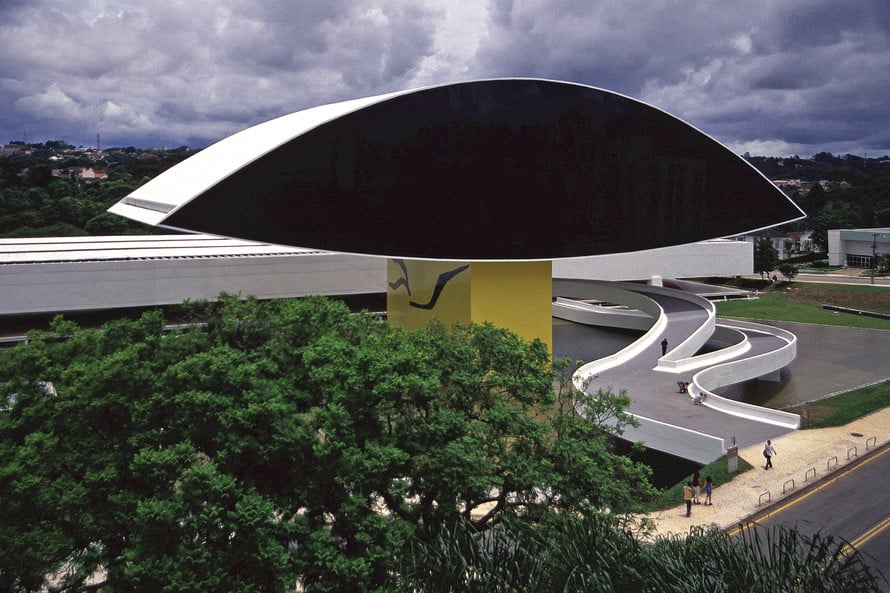 image mejores lugares para conocer en Curitiba Museu Oscar Niemeyer Foto Leonardo Finotti AEN