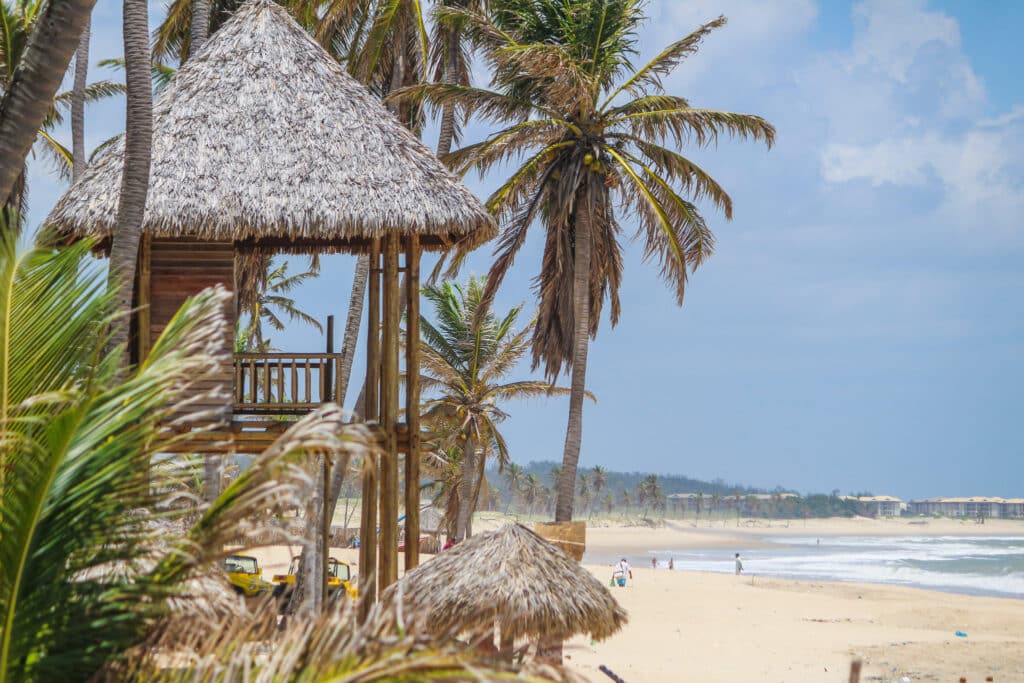 image playas para practicar kitesurf en Brasil PRAIA CUMBUCO CAUCAIA CE FOTO JADE QUEIROZ MTUR