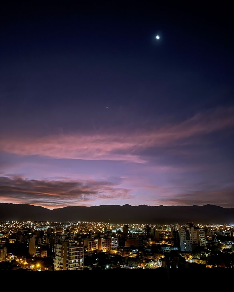 image Salta Uno de los rooftops mas lindos de Salta estrena propuesta gastronomica para disfrutar del atardecer con vistas 360° 2