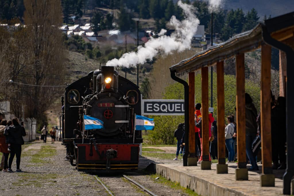 La Trochita: así es la experiencia del recorrido en el Viejo Expreso Patagónico que despierta los ecos del siglo XX