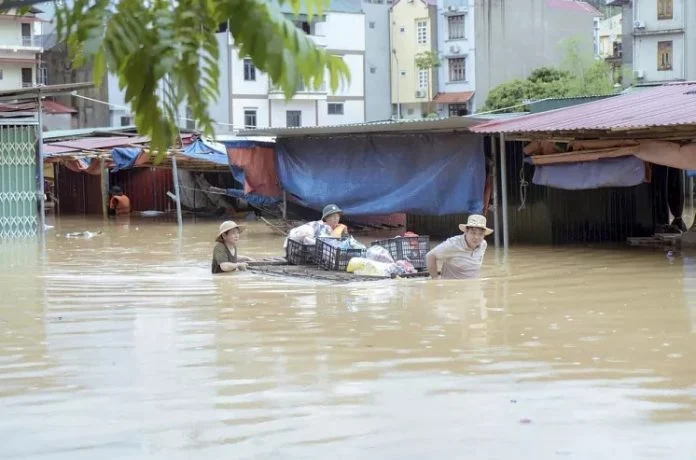 image tifon en vietnam e1725880375710 696x460 1