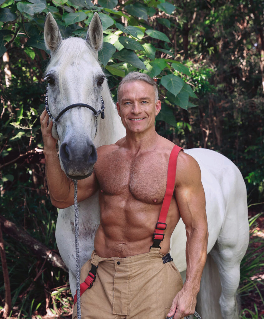 image Calendario de Bomberos de Australia 2025 DAVE Australian Firefighters HORSE Calendar 2025 15