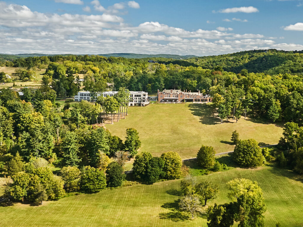 Pendry Natirar, una mansión de estilo Tudor construida en 1912, fue restaurada y ahora es un lujoso resort en Nueva Jersey