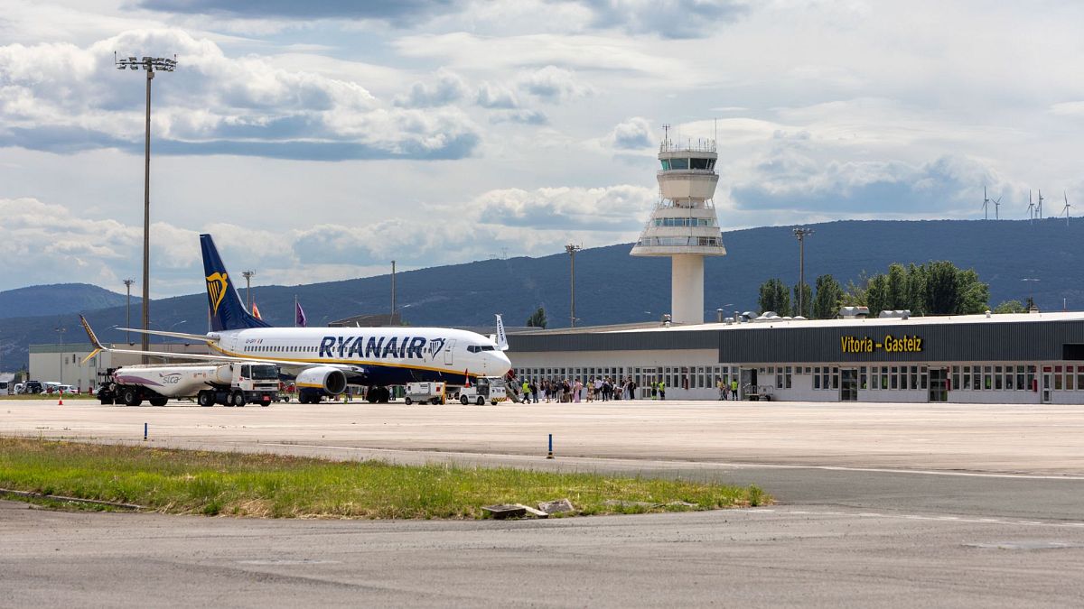 Aena-acusa-a-Ryanair-de-chantaje-por-reducir-800000-plazas-intriper.jpg