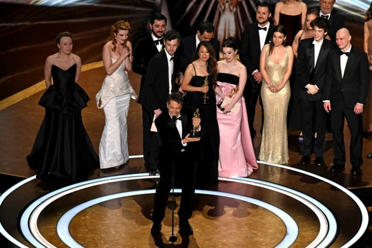 Anora-triunfa-en-los-Oscar-y-se-consagra-mejor-pelicula-intriper.jpg