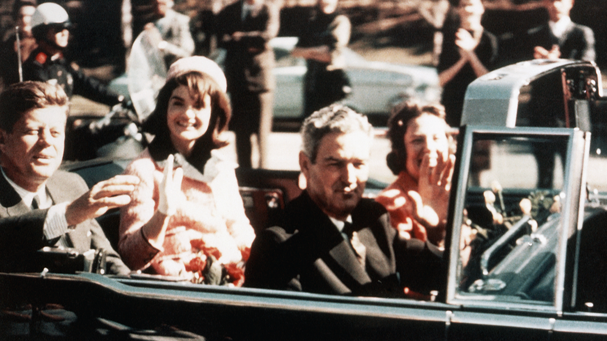 Archivos-desclasificados-sobre-el-asesinato-de-JFK-revelan-nuevos-detalles-intriper.jpg