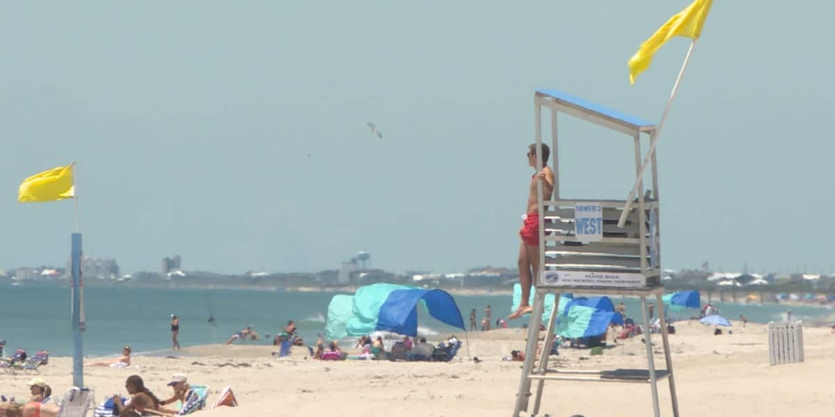 Consejos-para-viajar-a-la-playa-en-primavera-o-verano-intriper.jpg