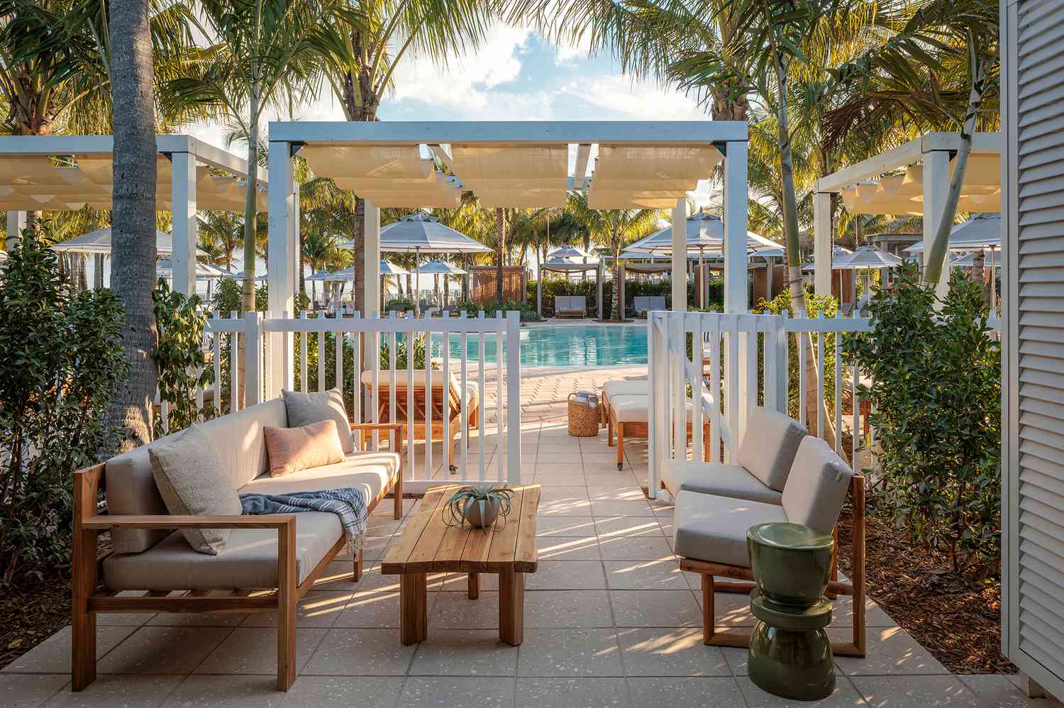 Hotel-en-Florida-Keys-con-nuevos-bungalows-y-vistas-al-oceano-intriper.jpg