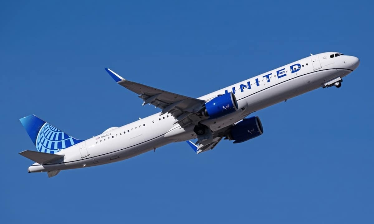 United-Airlines-aumenta-tarifas-en-servicios-adicionales-para-viajeros-intriper.jpg
