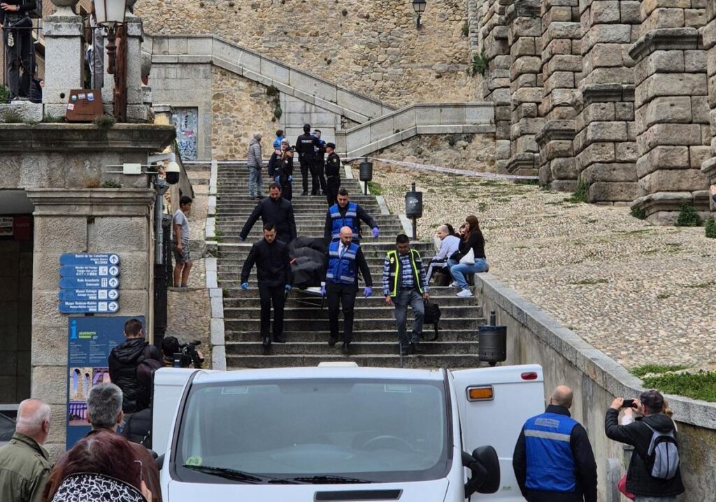 Un turista murió en Segovia tras caer del acueducto al perder el equilibrio en el mirador image acueducto2 kJWD U23014502751128mC 1200x840@Burgosconecta 1