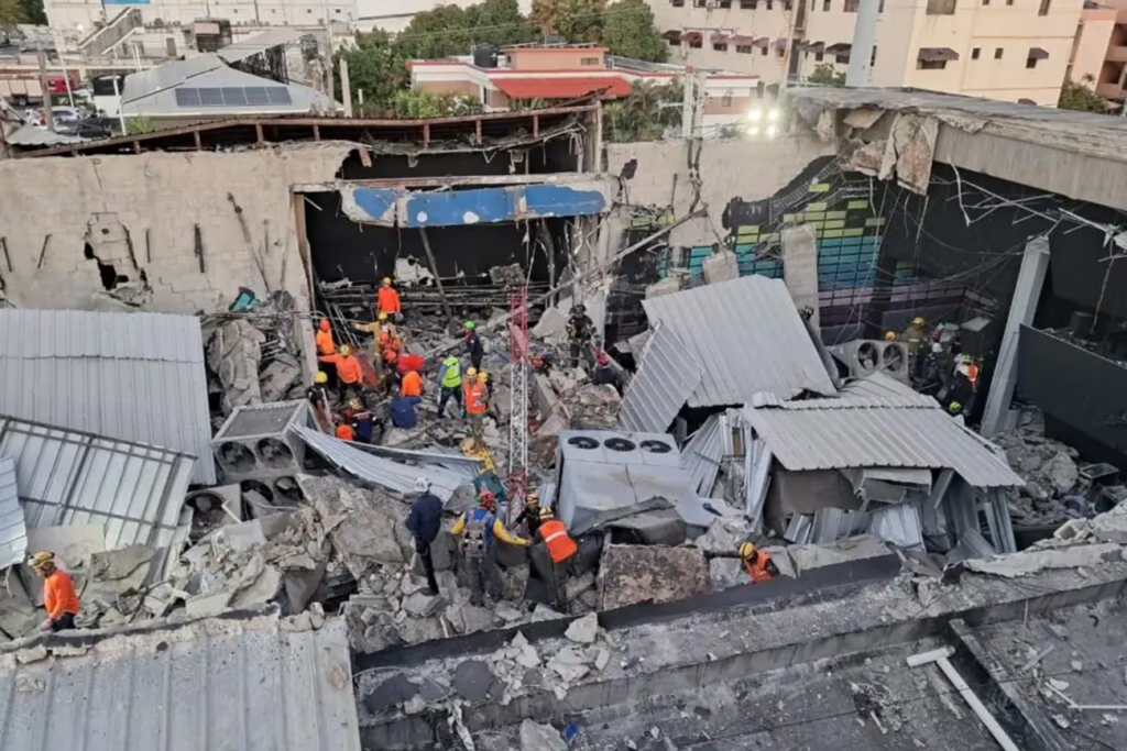 Tragedia en República Dominicana: colapsa discoteca durante un concierto y deja más de 100 muertos image image 21