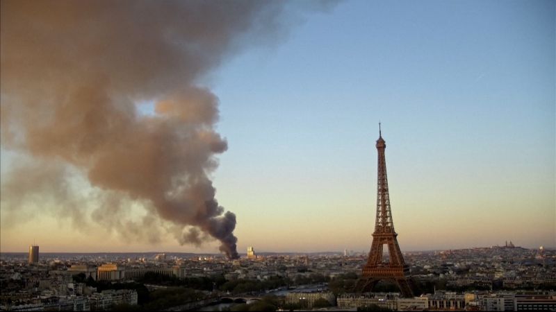 paris-00-00-14-26-still001