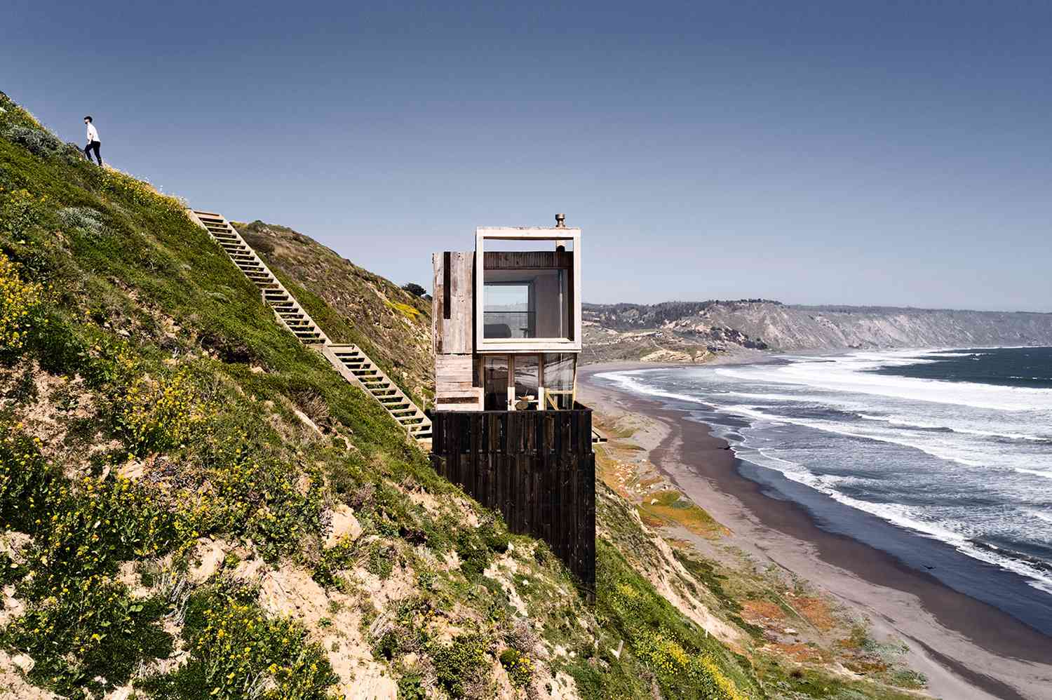 Casas-tiny-modernas-en-Chile-con-vistas-al-oceano-Pacifico-intriper.jpg
