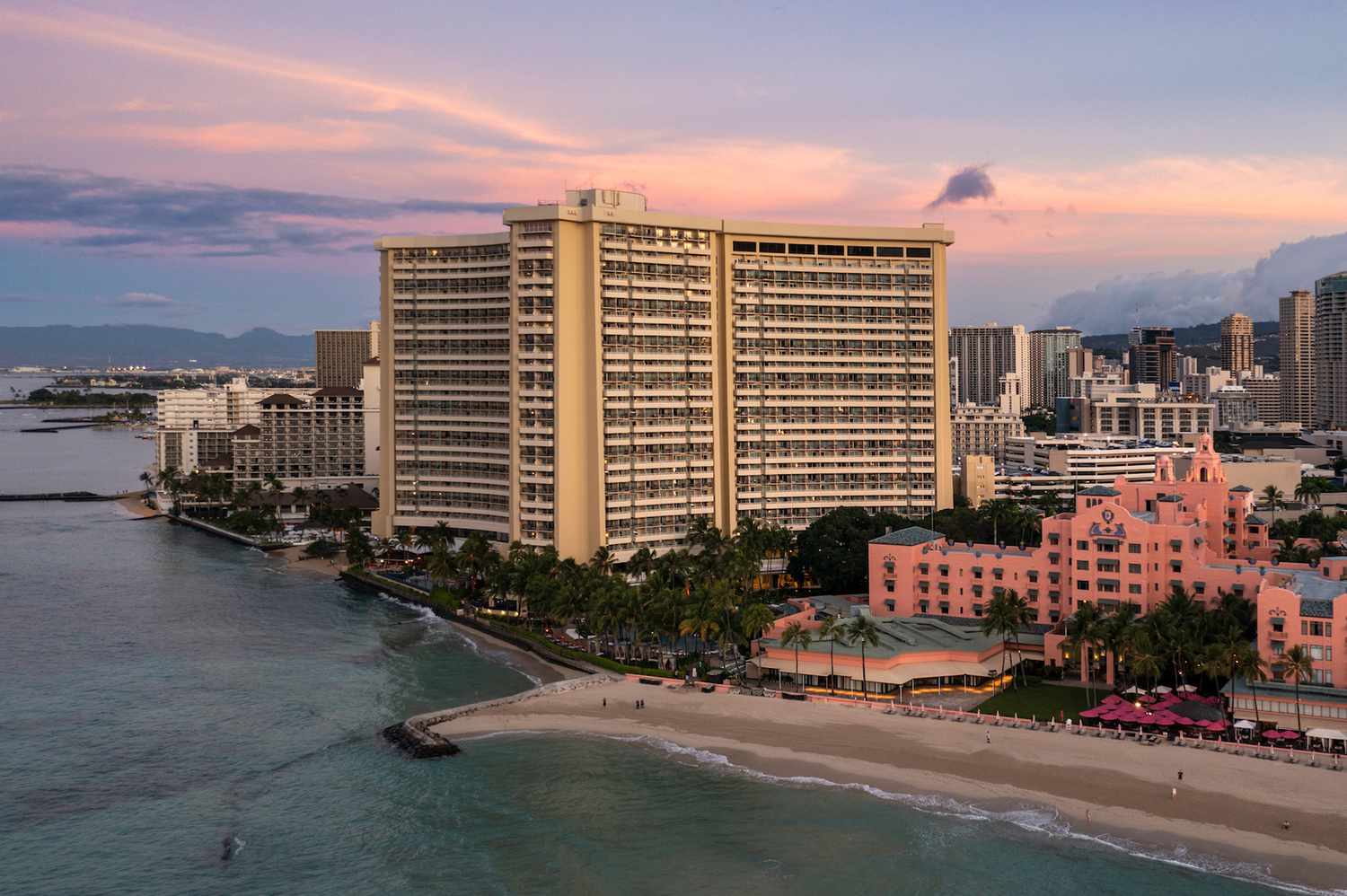 El-mejor-hotel-en-Hawai-con-la-piscina-infinita-mas-larga-intriper.jpg