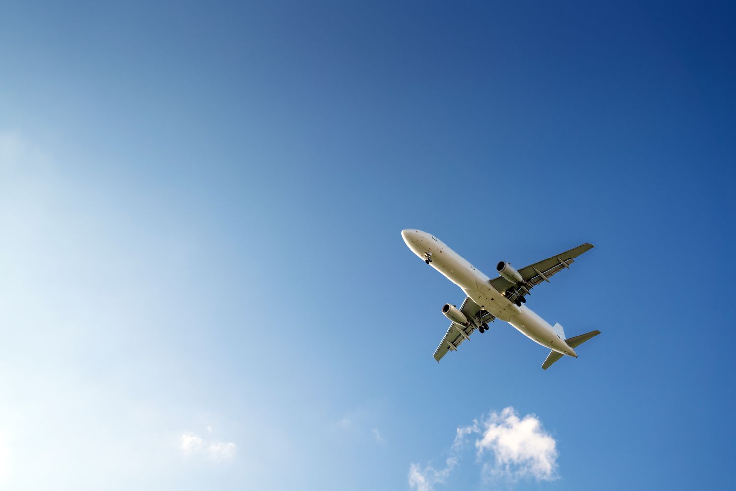 Pase-ilimitado-por-el-verano-en-aerolinea-low-cost-por-399-intriper.jpg