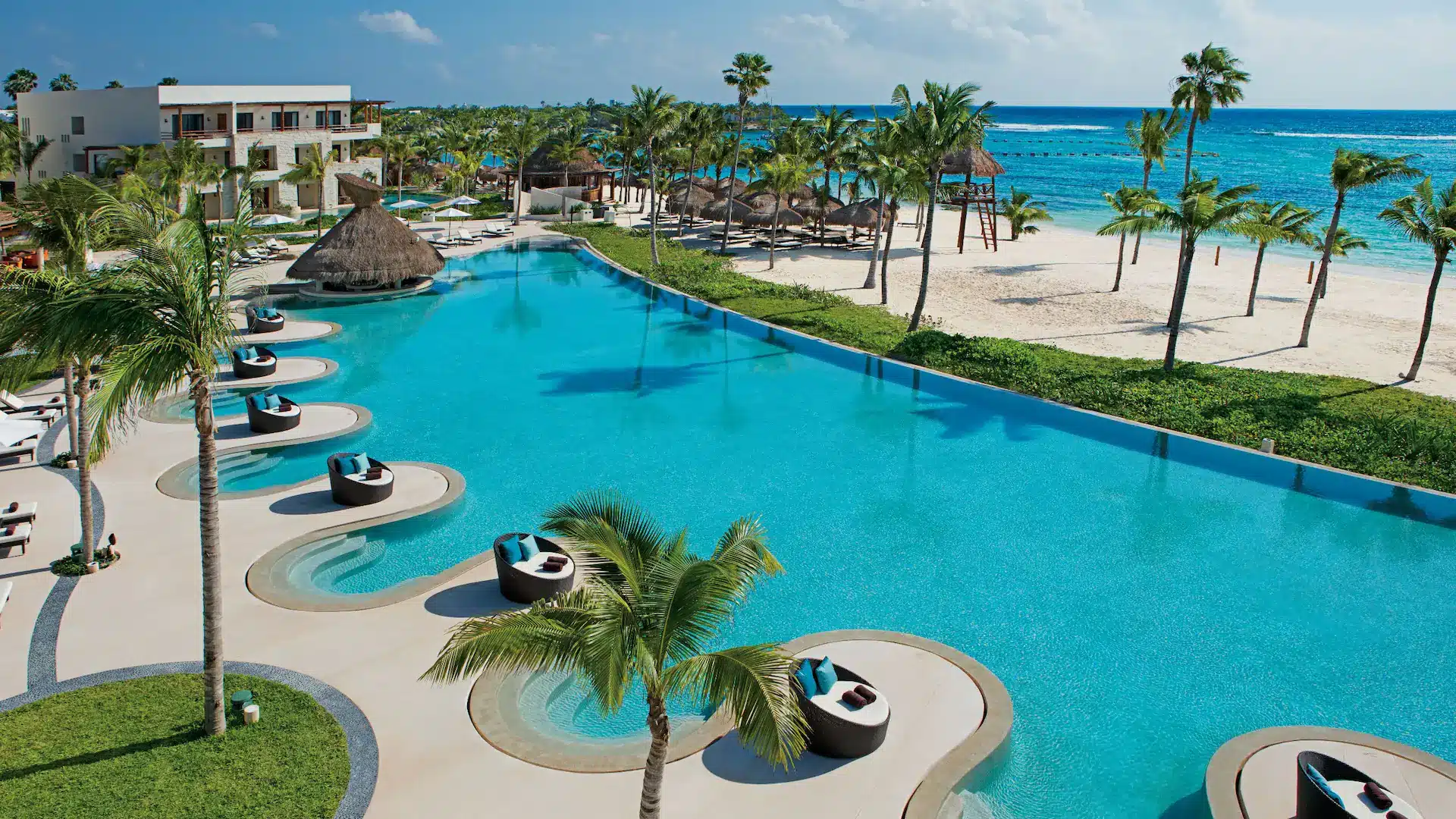 SEARM-P0001-Oceanfront-Pool.16x9