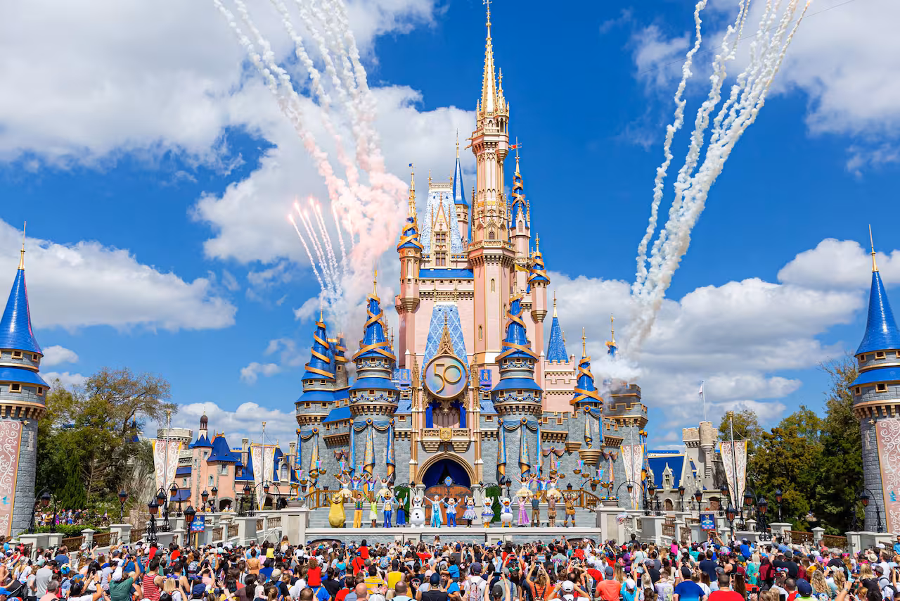 el-magic-kingdom-park-de-disney-segun-la-empresa-LH4TSAKTSND75BVLBB7BUEENFQ