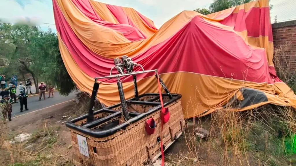 Accidente de globo aerostático deja al menos 12 heridos cerca de las pirámides de Teotihuacán image globo aerostatico Teotihuacan 2