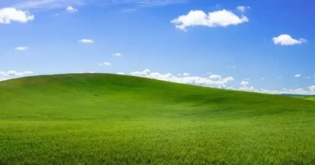 Así luce hoy la icónica colina del fondo de pantalla de Windows XP: irreconocible casi 30 años después image winnn U82584657535ZIf 1200x630@diario abc