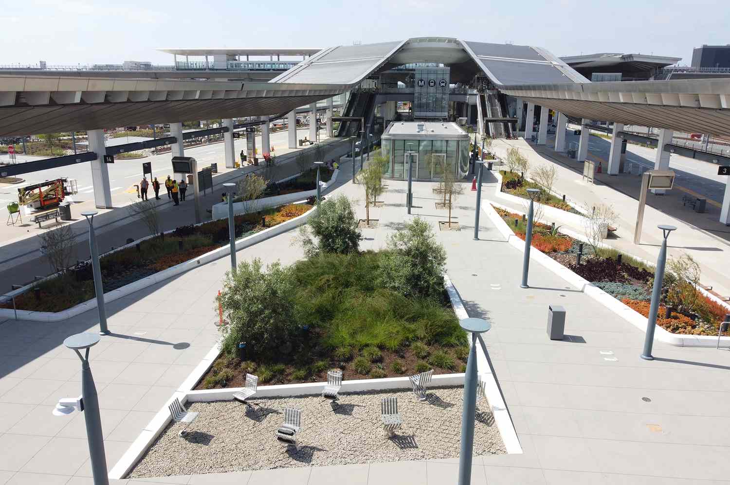 Nuevo-centro-de-transito-en-L.A.-reduce-trafico-al-aeropuerto-intriper.jpg