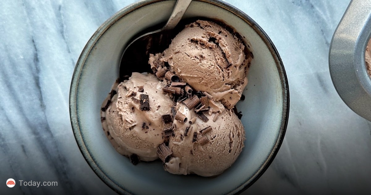 Receta-facil-de-helado-de-chocolate-sin-maquina-paso-a-paso-intriper.jpg